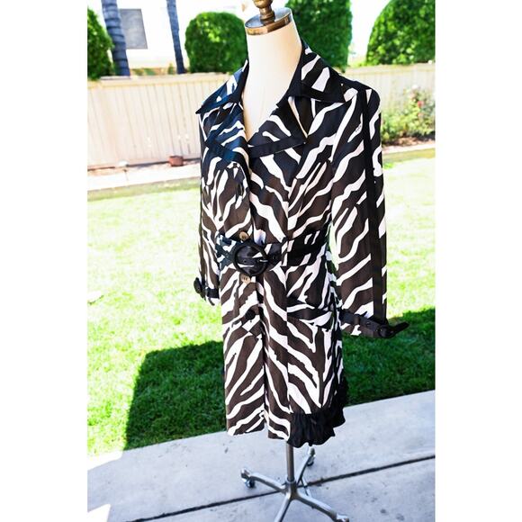 Women's Y2K Bebe Zebra Print Trench Coat Jacket - Picture 9 of 9